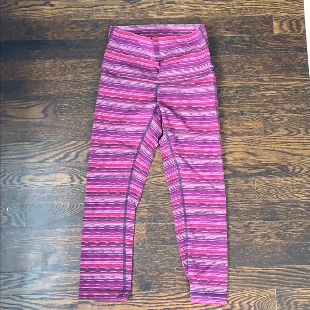 Lulu crop leggings